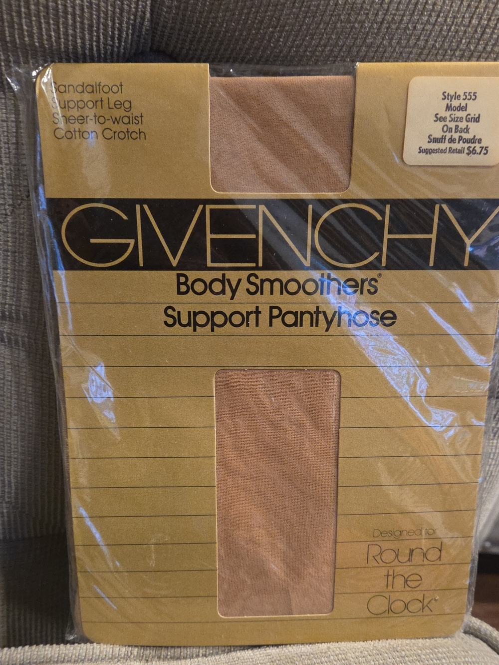 Givenchy Support Pantyhose in Snuff de Poudre - Nude Tan